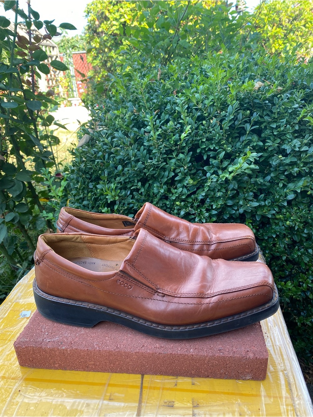 ECCO Men’s Brown Leather Slip On Loafers Dress shoes SZ 45/12US
